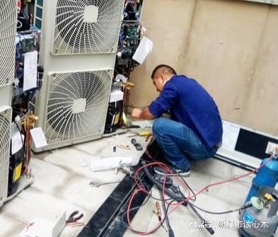 空调维修源头服务推荐罗催大金中央空调维修技术团队全程把控